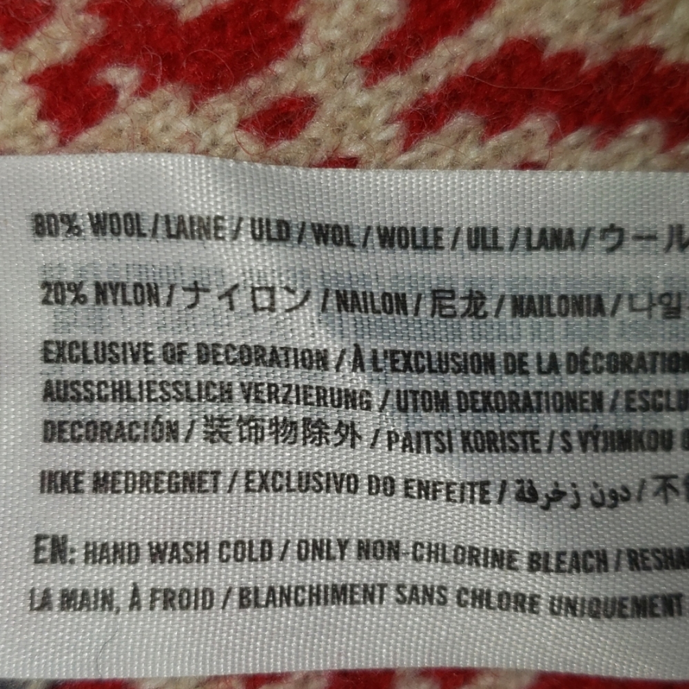 A&F Men's Red Fair Isle Sweater - Picture 4 of 5